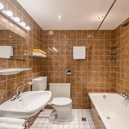 Hotel Baerenwirth 3*